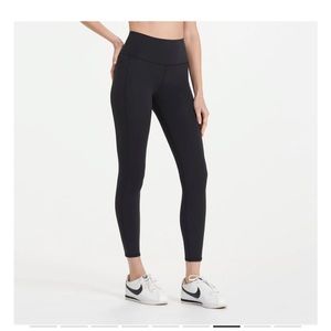 Vuori Studio Pocket Leggings